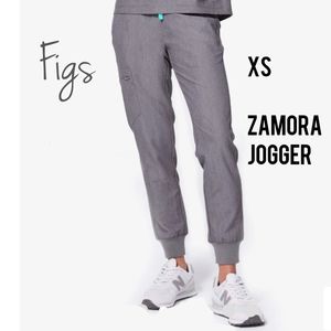 XS Figs Zamora JOGGER in Charcoal Grey